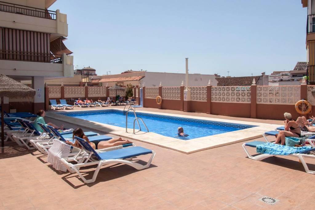 Fresh And Modern Delux Apartment In 1 Min From The Beach! Fuengirola Exterior photo